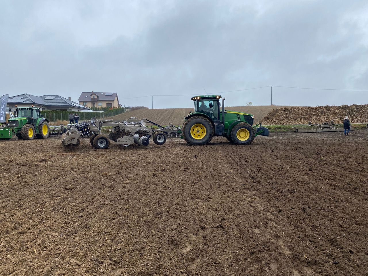 Bừa đĩa mới ROLEX Scheibenegge / Hydraulic discs harrow / Dechaumeur à disques / Erpice a dischi / Grada de discos / Дисковая борона / Brona talerzowa 5 m: hình 12 Bừa đĩa mới ROLEX Scheibenegge / Hydraulic discs harrow / Dechaumeur à disques / Erpice a dischi / Grada de discos / Дисковая борона / Brona talerzowa 5 m: hình 12