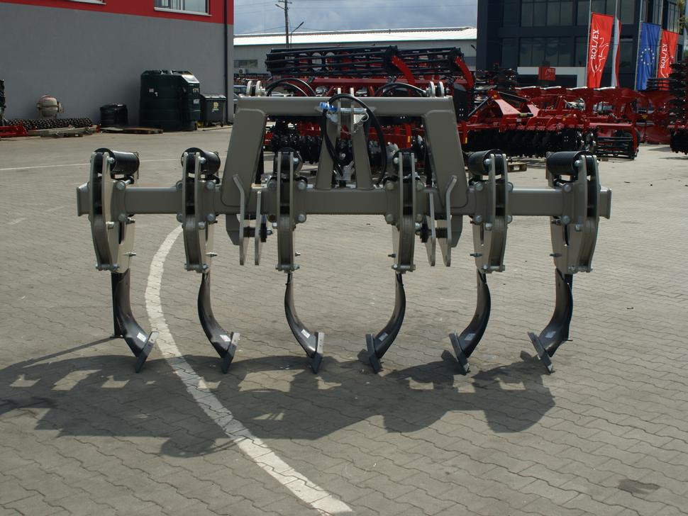 ROLEX Tiefenlockerer / Subsoiler / Décompacteur / Dissodatori / Subsolador / Глубокорыхлитель / Głębosz 3 m - Máy cày sâu: hình 5 ROLEX Tiefenlockerer / Subsoiler / Décompacteur / Dissodatori / Subsolador / Глубокорыхлитель / Głębosz 3 m - Máy cày sâu: hình 5