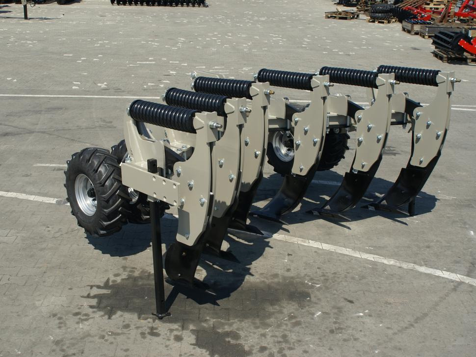 Máy cày sâu mới ROLEX Tiefenlockerer / Subsoiler / Décompacteur / Dissodatori / Subsolador / Глубокорыхлитель / Głębosz typ V 3 m: hình 17