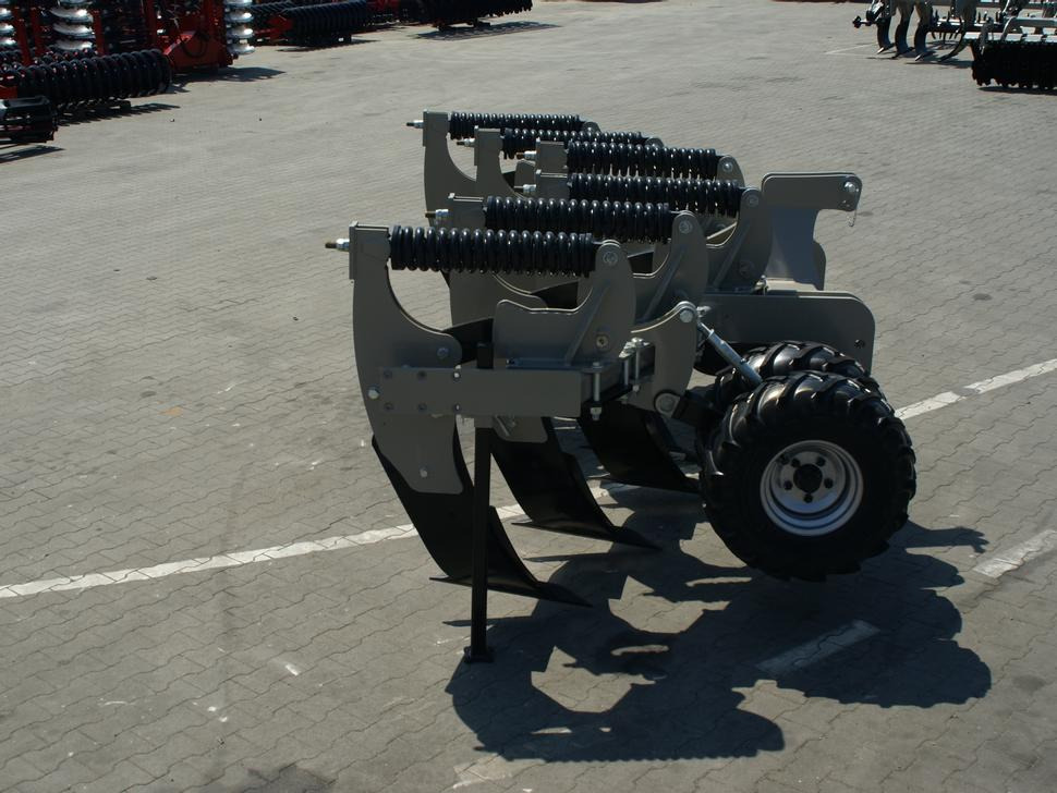 Máy cày sâu mới ROLEX Tiefenlockerer / Subsoiler / Décompacteur / Dissodatori / Subsolador / Глубокорыхлитель / Głębosz typ V 3 m: hình 10