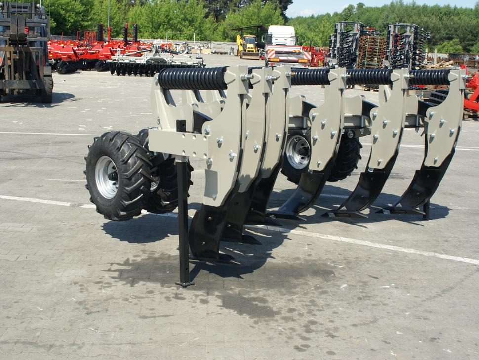 Máy cày sâu mới ROLEX Tiefenlockerer / Subsoiler / Décompacteur / Dissodatori / Subsolador / Глубокорыхлитель / Głębosz typ V 3 m: hình 16