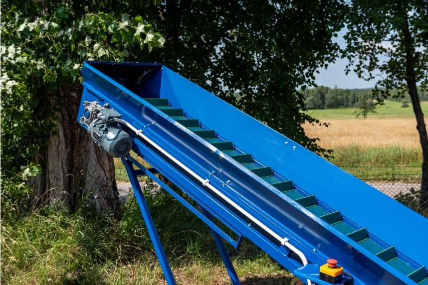 ROLMET Förderband / Belt conveyor / Convoyeur à tapis / Przenośnik taśmowy / Trasportatore a nastro / Конвейер ленточный / Przenośnik taśmowy PT - 1/3R - Băng chuyền: hình 5 ROLMET Förderband / Belt conveyor / Convoyeur à tapis / Przenośnik taśmowy / Trasportatore a nastro / Конвейер ленточный / Przenośnik taśmowy PT - 1/3R - Băng chuyền: hình 5