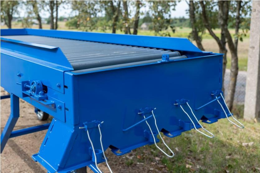 ROLMET Rollenverlesetisch / Sorting table / Table de tri / Tavolo selettivo / Сортировочный стол / Stół przebierczy SP 1 - Máy trồng và thu hoạch khoai tây: hình 4 ROLMET Rollenverlesetisch / Sorting table / Table de tri / Tavolo selettivo / Сортировочный стол / Stół przebierczy SP 1 - Máy trồng và thu hoạch khoai tây: hình 4
