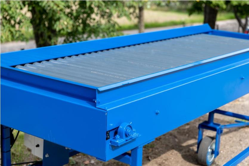 ROLMET Rollenverlesetisch / Sorting table / Table de tri / Tavolo selettivo / Сортировочный стол / Stół przebierczy SP 1 - Máy trồng và thu hoạch khoai tây: hình 5 ROLMET Rollenverlesetisch / Sorting table / Table de tri / Tavolo selettivo / Сортировочный стол / Stół przebierczy SP 1 - Máy trồng và thu hoạch khoai tây: hình 5