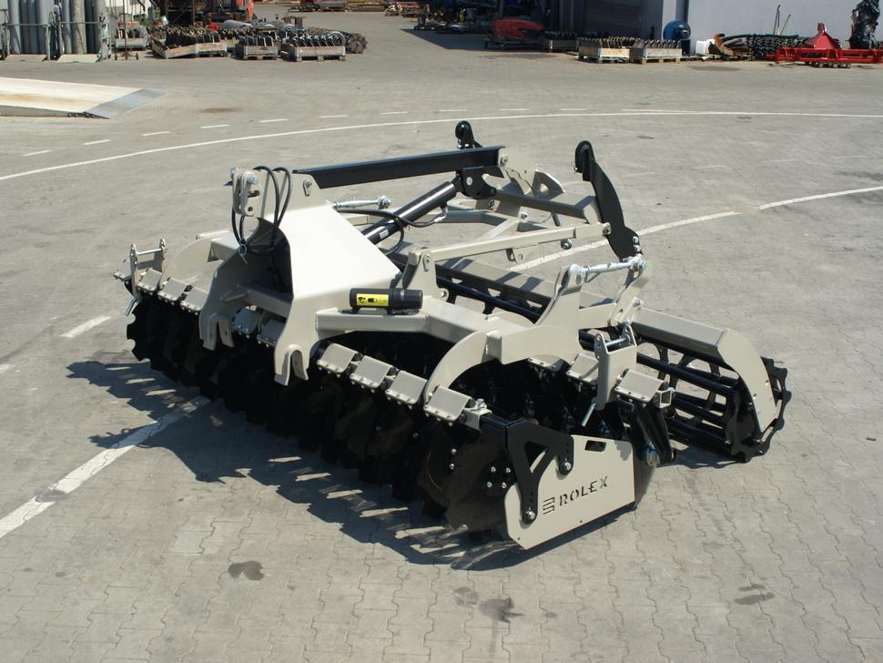 Rolex Scheibenegge / Disc harrow with hydropack / Déchaumeur à disques avec support semoir / Erpice a dischi / Cultivador de discos con hydropack / Дисковая борона с гидропаком 3 m - Bừa đĩa: hình 2 Rolex Scheibenegge / Disc harrow with hydropack / Déchaumeur à disques avec support semoir / Erpice a dischi / Cultivador de discos con hydropack / Дисковая борона с гидропаком 3 m - Bừa đĩa: hình 2