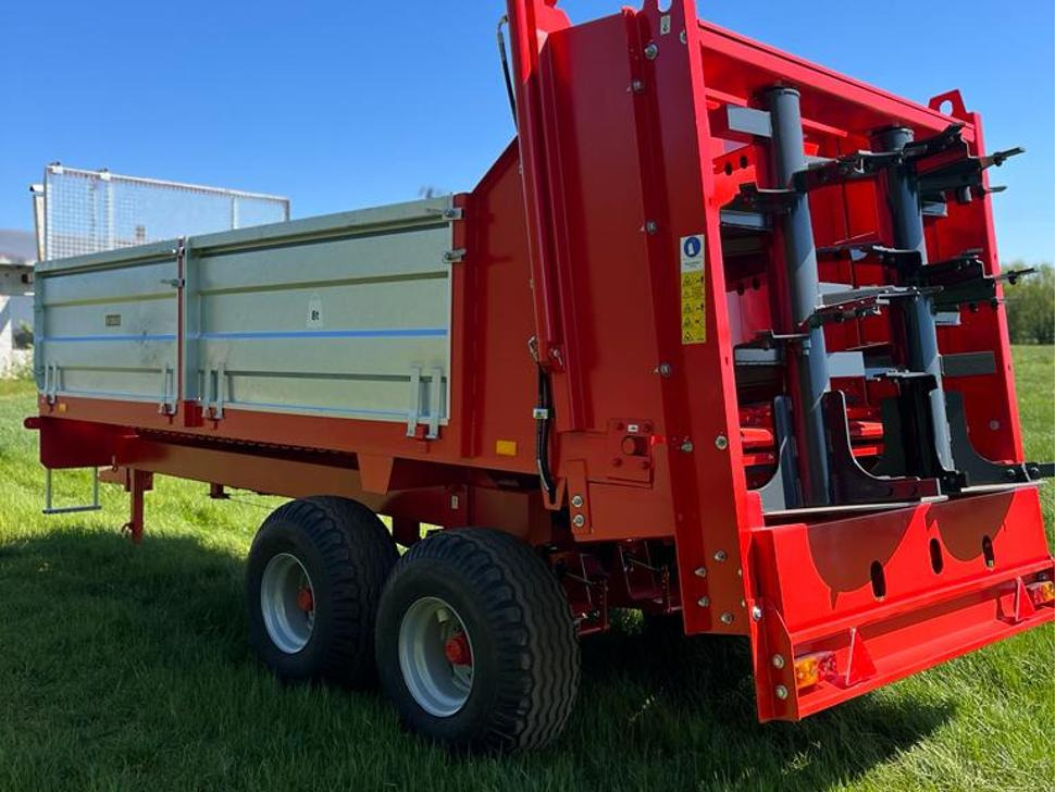 Roltrans Miststreuer / Manure spreader / Épandeur à fumier / Spandiletame / Разбрасыватель органических удобрений / Rozrzutnik obornika N250/32 JAMNIK 8 t - Máy rải phân chuồng: hình 3 Roltrans Miststreuer / Manure spreader / Épandeur à fumier / Spandiletame / Разбрасыватель органических удобрений / Rozrzutnik obornika N250/32 JAMNIK 8 t - Máy rải phân chuồng: hình 3