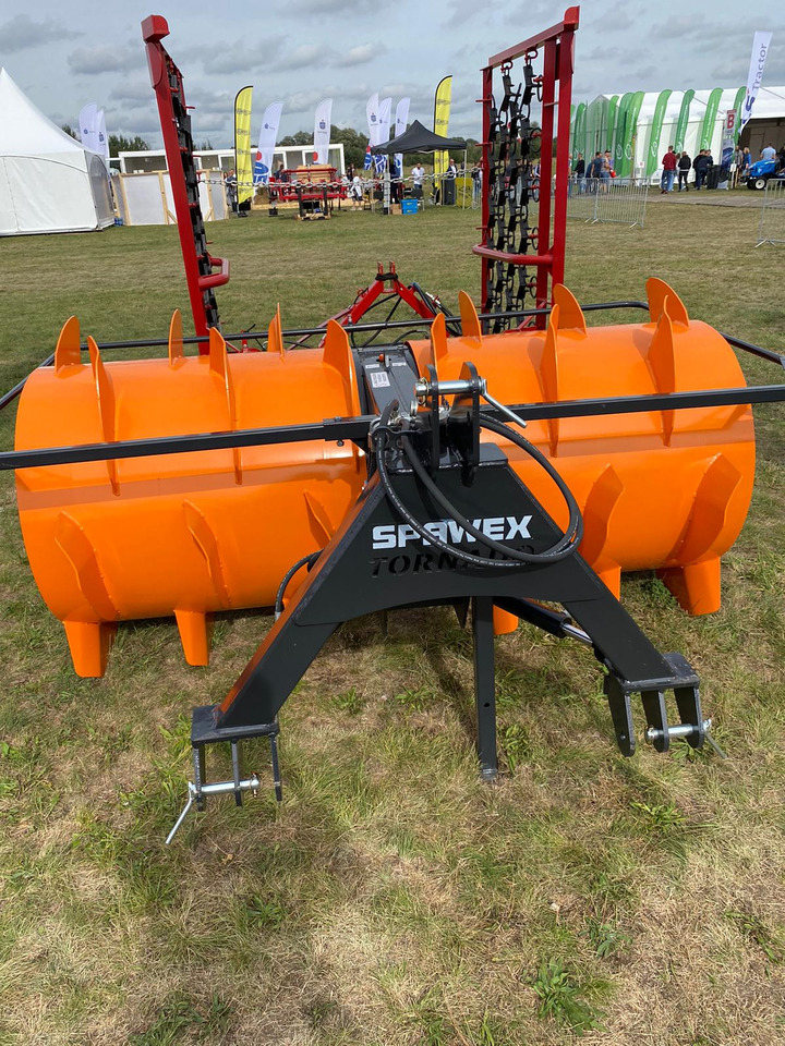 Spawex Silowalze / Silage spreader / Épandeur d'ensilage / Spandiconcime / Esparcidor de forraje verde / Кормораспределитель / Rozgarniacz do zielonki Tornado 2,2 m - Trang thiết bị dàn trải: hình 3 Spawex Silowalze / Silage spreader / Épandeur d'ensilage / Spandiconcime / Esparcidor de forraje verde / Кормораспределитель / Rozgarniacz do zielonki Tornado 2,2 m - Trang thiết bị dàn trải: hình 3