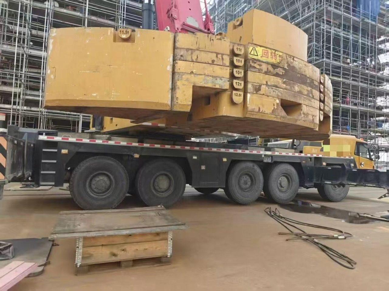 SANY SANY SANY SANY - Cần cẩu mọi địa hình: hình 3 SANY SANY SANY SANY - Cần cẩu mọi địa hình: hình 3