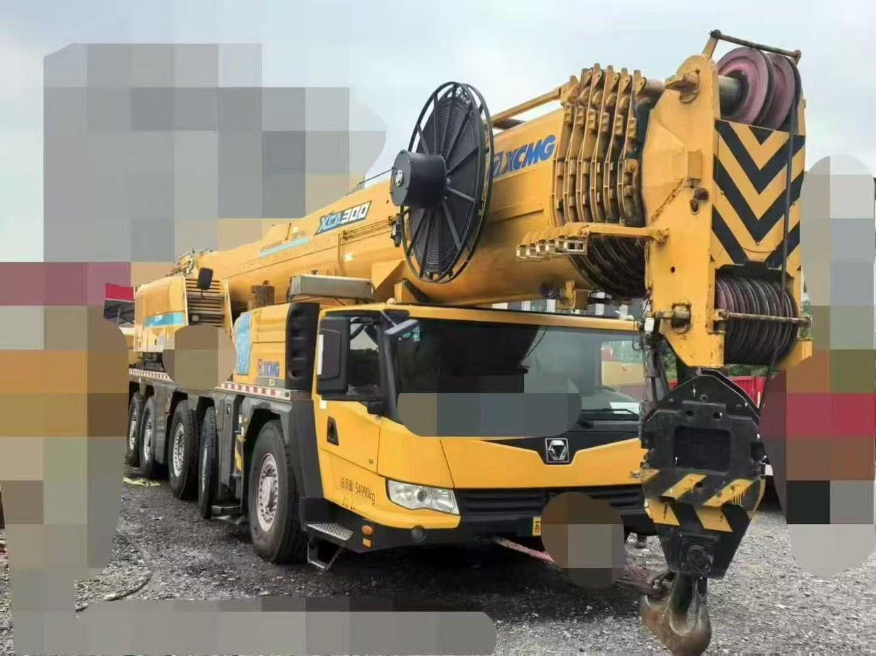 XCMG XCA220 - Cần cẩu mọi địa hình: hình 4 XCMG XCA220 - Cần cẩu mọi địa hình: hình 4