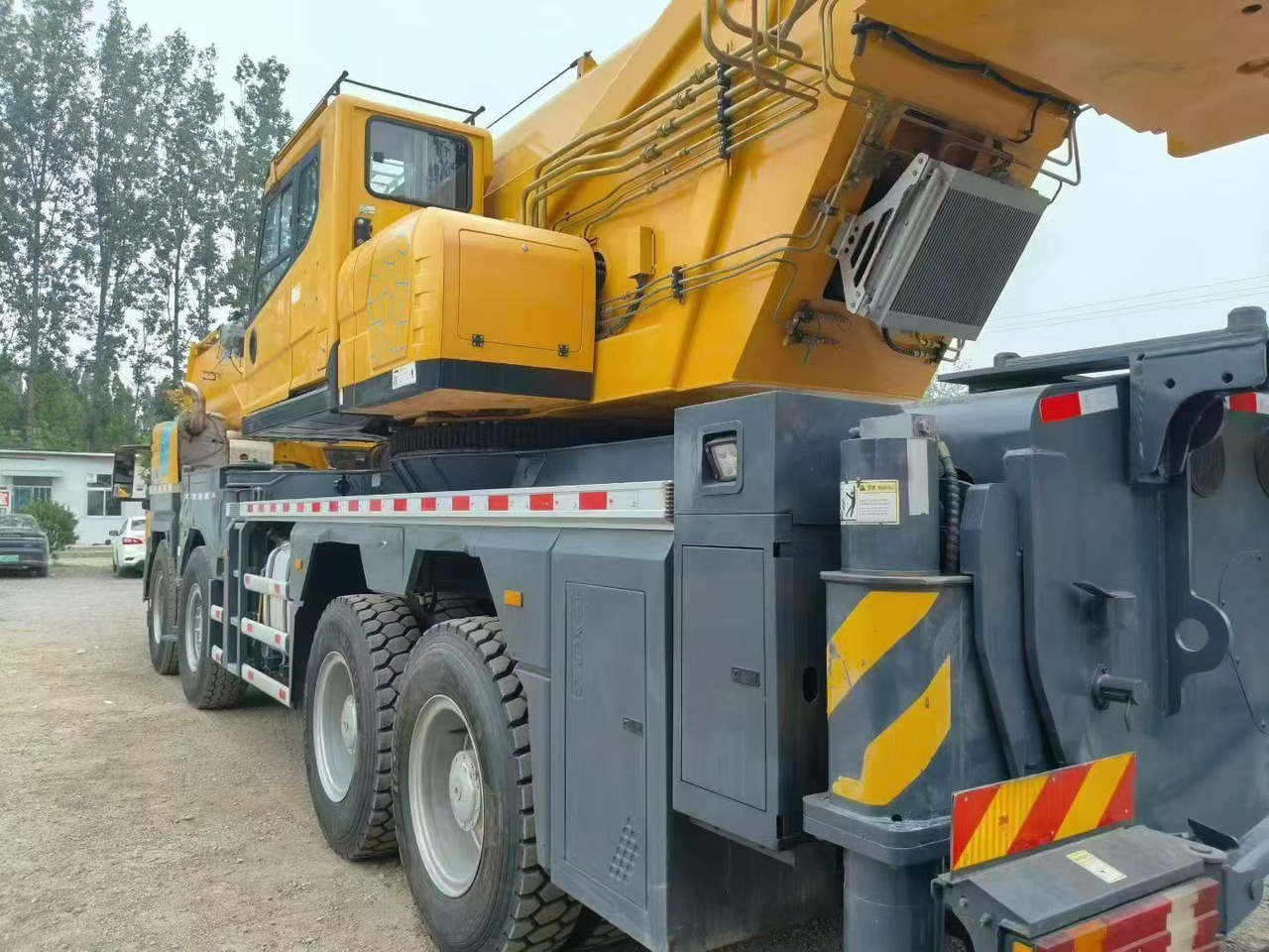 XCMG XCT80L6-1 - Cẩu bánh lốp: hình 4 XCMG XCT80L6-1 - Cẩu bánh lốp: hình 4