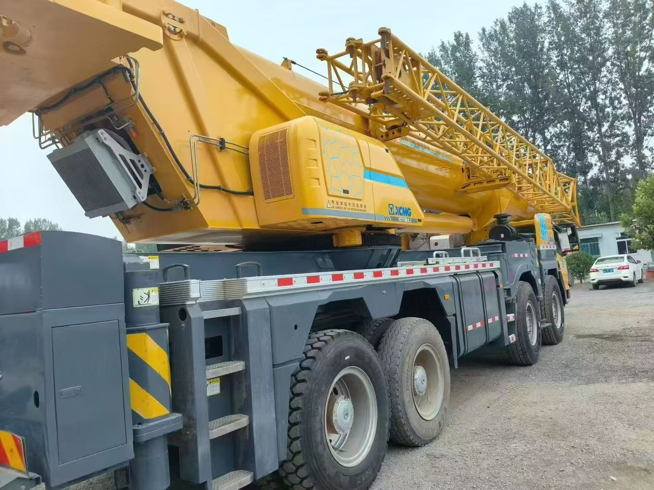 XCMG XCT80L6-1 - Cẩu bánh lốp: hình 3 XCMG XCT80L6-1 - Cẩu bánh lốp: hình 3