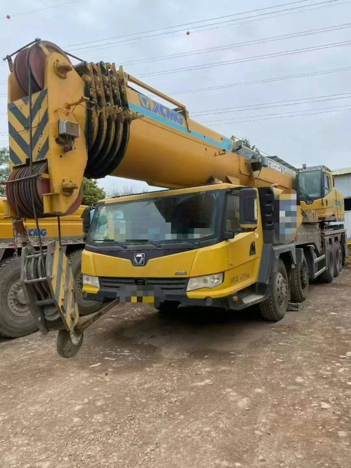 XCMG XCT80L6 - Cẩu bánh lốp: hình 1 XCMG XCT80L6 - Cẩu bánh lốp: hình 1