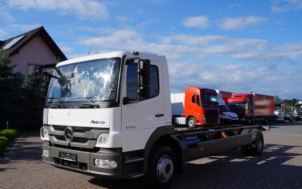 Mercedes-Benz ATEGO 1318 EURO 5 RAMA DO ZABUDOWY MANUAL 1322 - Xe tải khung gầm: hình 1 Mercedes-Benz ATEGO 1318 EURO 5 RAMA DO ZABUDOWY MANUAL 1322 - Xe tải khung gầm: hình 1