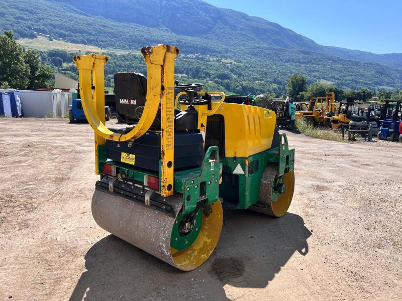 Ammann AV26-2 COMPACTEUR ROULEAU TANDEM VIBRANT ARTICULÉ - Máy lăn đường: hình 5 Ammann AV26-2 COMPACTEUR ROULEAU TANDEM VIBRANT ARTICULÉ - Máy lăn đường: hình 5