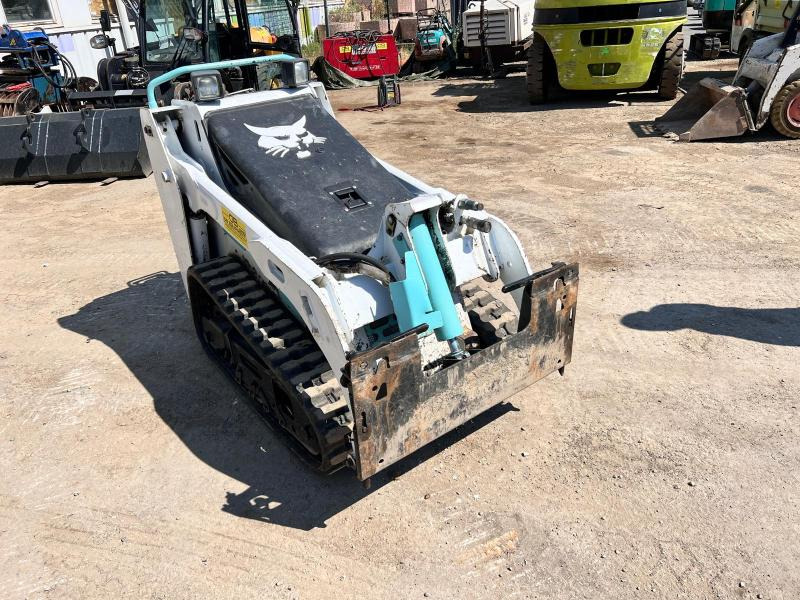 Máy xúc lật mini bánh xích Bobcat MT55 MINI CHARGEUSE SKID A CHENILLE: hình 6