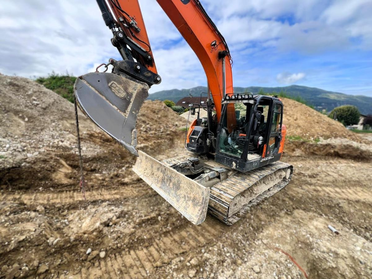 Doosan DX235 LCR-5 PELLE A CHENILLES 26T - Máy xúc bánh xích: hình 3 Doosan DX235 LCR-5 PELLE A CHENILLES 26T - Máy xúc bánh xích: hình 3