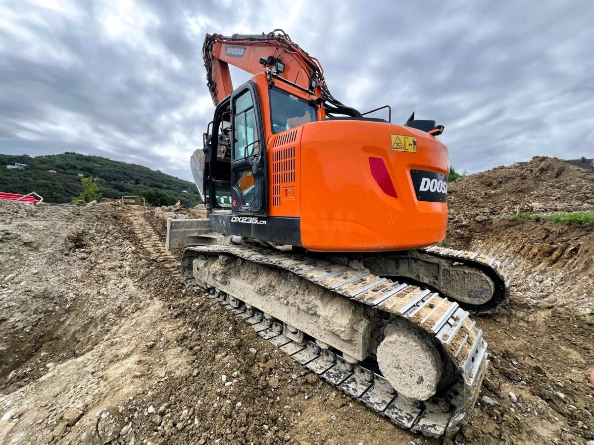 Doosan DX235 LCR-5 PELLE A CHENILLES 26T - Máy xúc bánh xích: hình 2 Doosan DX235 LCR-5 PELLE A CHENILLES 26T - Máy xúc bánh xích: hình 2