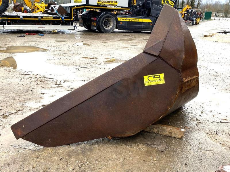Godet trapèze attache Morin M6 - Gầu máy xúc cho Máy móc xây dựng: hình 4 Godet trapèze attache Morin M6 - Gầu máy xúc cho Máy móc xây dựng: hình 4