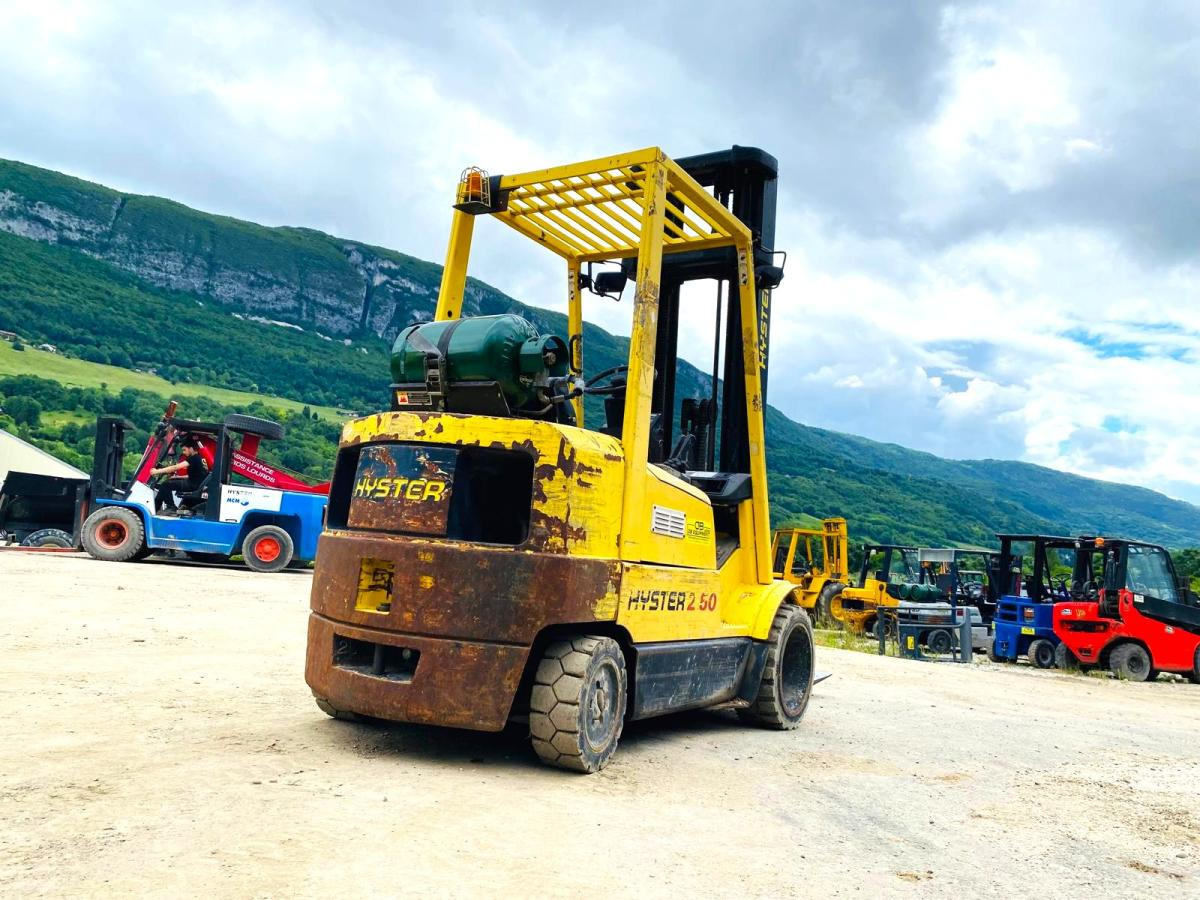 HSYTER S2.50XM Chariot élévateur 2.5T (NET DE TVA) - Xe nâng gas: hình 4 HSYTER S2.50XM Chariot élévateur 2.5T (NET DE TVA) - Xe nâng gas: hình 4