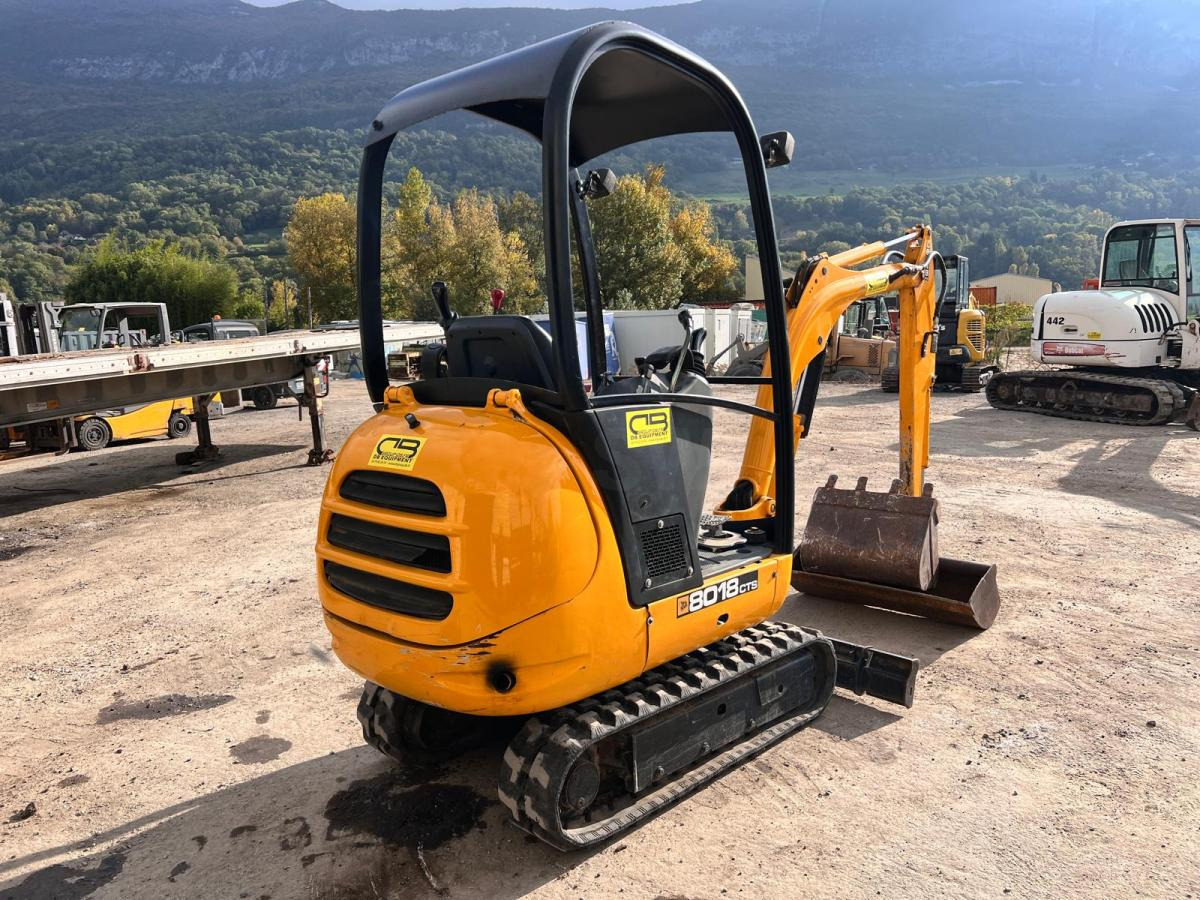 Jcb 8018 CTS Mini pelle 1,8T - Máy xúc mini: hình 5 Jcb 8018 CTS Mini pelle 1,8T - Máy xúc mini: hình 5