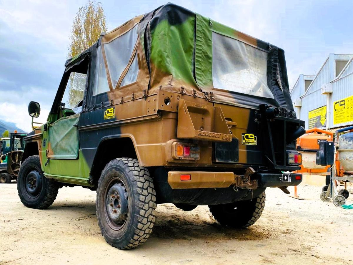 PEUGEOT P4 VLTT Militaire réformé (NET DE TVA) - SUV: hình 3 PEUGEOT P4 VLTT Militaire réformé (NET DE TVA) - SUV: hình 3