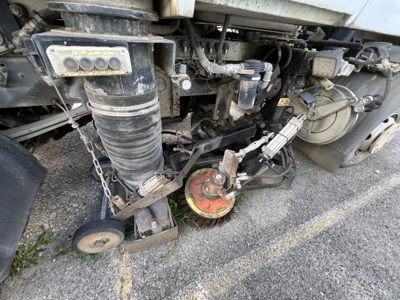 RENAULT Camion balayeur SCARAB MAJOR - Xe quét đường: hình 5 RENAULT Camion balayeur SCARAB MAJOR - Xe quét đường: hình 5