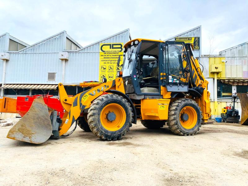 VENIERI Tractopelle V8.23D - Máy xúc trước múc sau: hình 2 VENIERI Tractopelle V8.23D - Máy xúc trước múc sau: hình 2