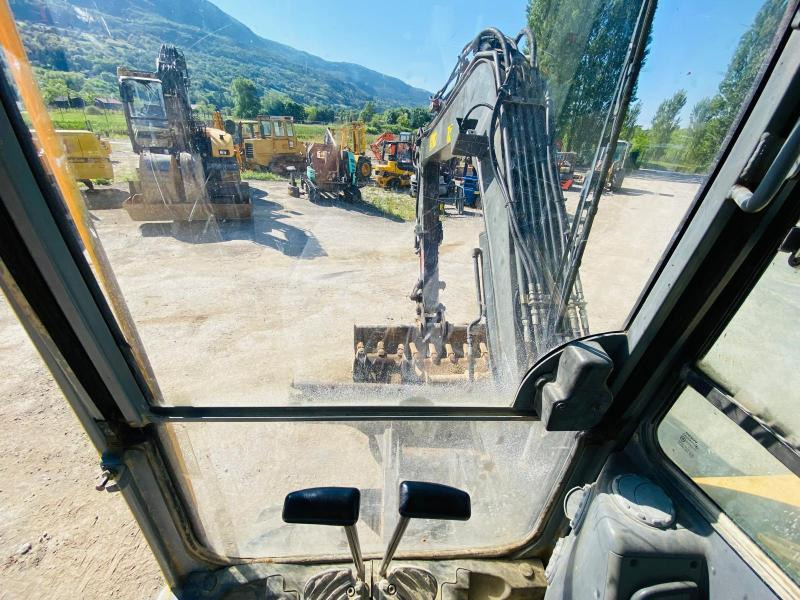 Cho thuê VOLVO ECR58 MINI PELLE 6.4T VOLVO ECR58 MINI PELLE 6.4T: hình 15