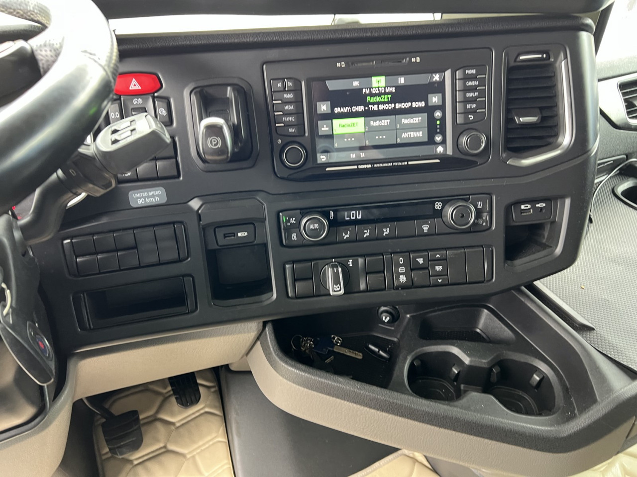 Xe tải SCANIA S450: hình 34