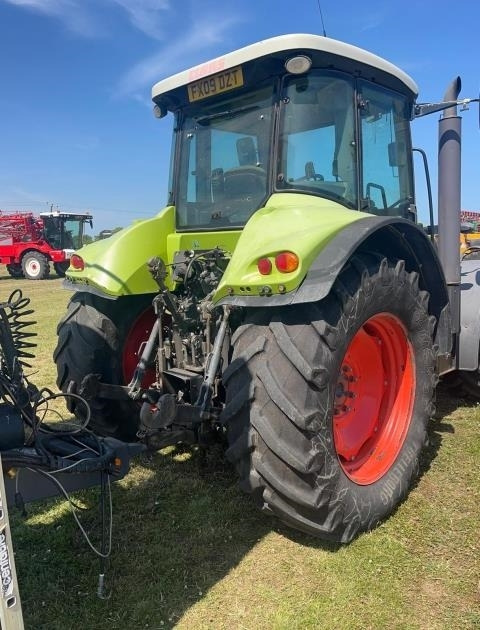 Claas Claas Arion 630 - Máy cày: hình 2 Claas Claas Arion 630 - Máy cày: hình 2
