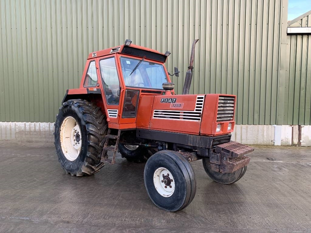 Fiat 1280 Turbo 2WD Tractor - Máy cày: hình 2 Fiat 1280 Turbo 2WD Tractor - Máy cày: hình 2