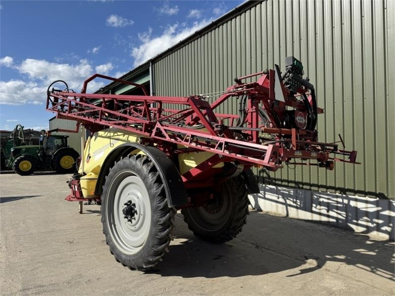 Hardi Navigator 3000 24m Trailed Sprayer - Máy xịt gắn trên máy cày: hình 2 Hardi Navigator 3000 24m Trailed Sprayer - Máy xịt gắn trên máy cày: hình 2