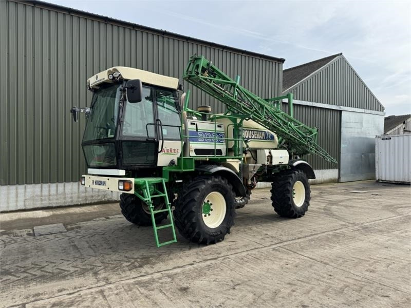 Househam Househam Air Ride 3000L Self Propelled Sprayer - Máy xịt gắn trên máy cày: hình 3 Househam Househam Air Ride 3000L Self Propelled Sprayer - Máy xịt gắn trên máy cày: hình 3