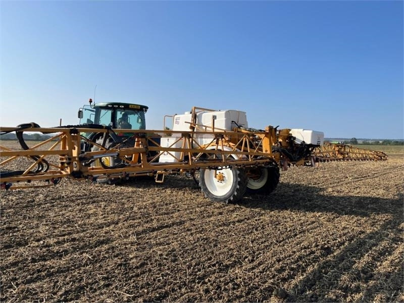 Knight 28m 3800L Trailed Sprayer **Video Below** - Máy xịt gắn trên máy cày: hình 3 Knight 28m 3800L Trailed Sprayer **Video Below** - Máy xịt gắn trên máy cày: hình 3