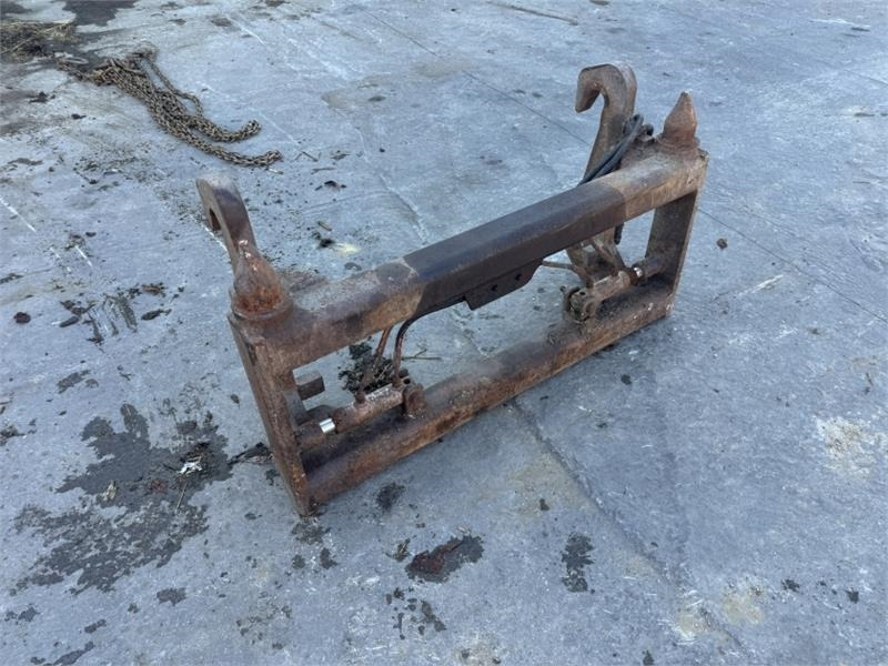 Kramer to Pin and Cone Adaptor Plate - Máy xúc bánh xích: hình 1 Kramer to Pin and Cone Adaptor Plate - Máy xúc bánh xích: hình 1