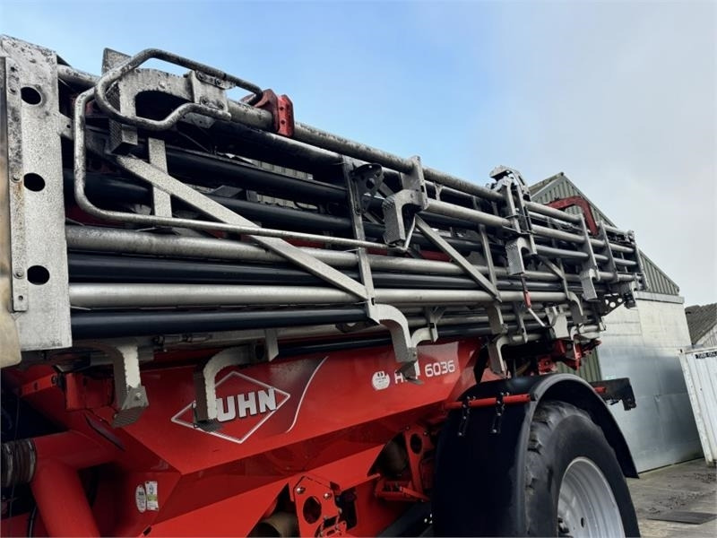 Máy rải phân bón Kuhn Kuhn AGT 6036 Boom Fert Spreader: hình 12