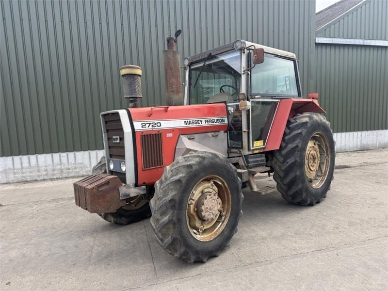 Massey Ferguson Massey Ferguson 2720 - Máy cày: hình 1 Massey Ferguson Massey Ferguson 2720 - Máy cày: hình 1
