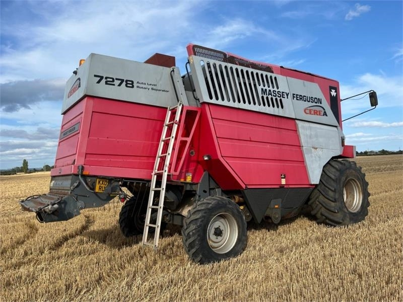 Massey Ferguson Massey Ferguson 7278 Auto Level c/w 25ft Powerflow - Đính kèm máy gặt: hình 3 Massey Ferguson Massey Ferguson 7278 Auto Level c/w 25ft Powerflow - Đính kèm máy gặt: hình 3