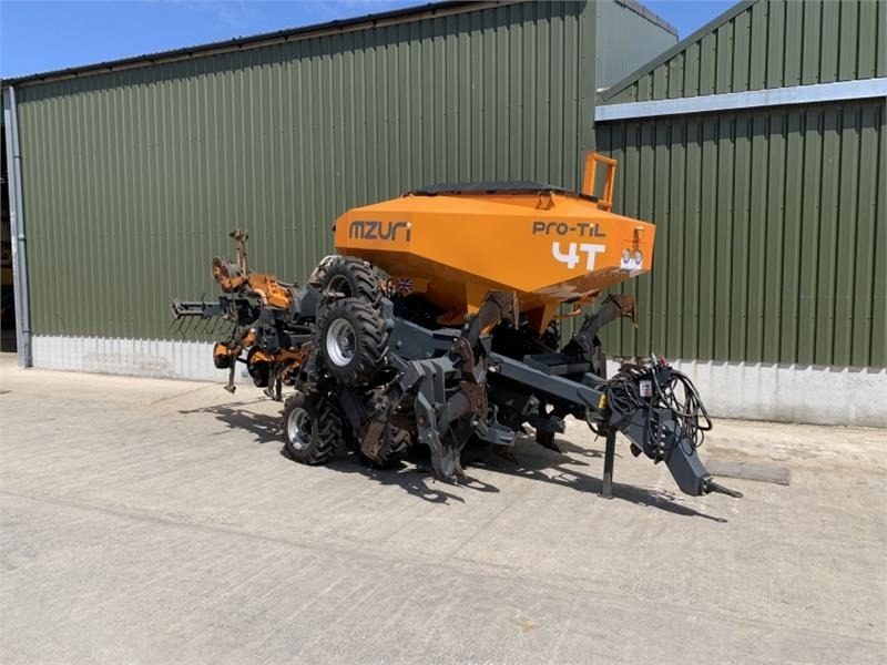 Mzuri Mzuri Pro-Till 4T Drill - Máy gieo hạt liên hợp: hình 1 Mzuri Mzuri Pro-Till 4T Drill - Máy gieo hạt liên hợp: hình 1