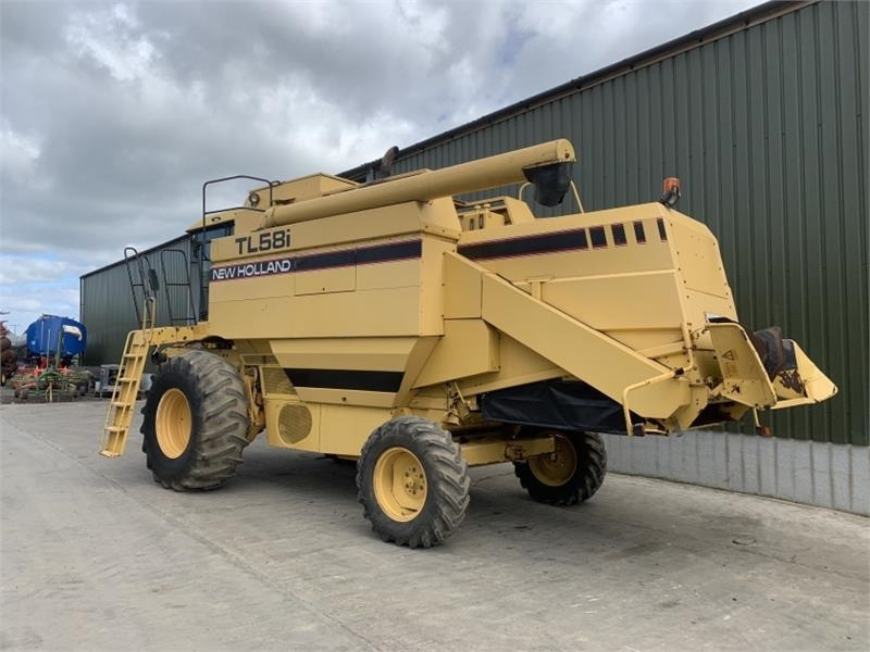 New Holland/Laverda New Holland TL58i / Laverda Hi - Đính kèm máy gặt: hình 4 New Holland/Laverda New Holland TL58i / Laverda Hi - Đính kèm máy gặt: hình 4