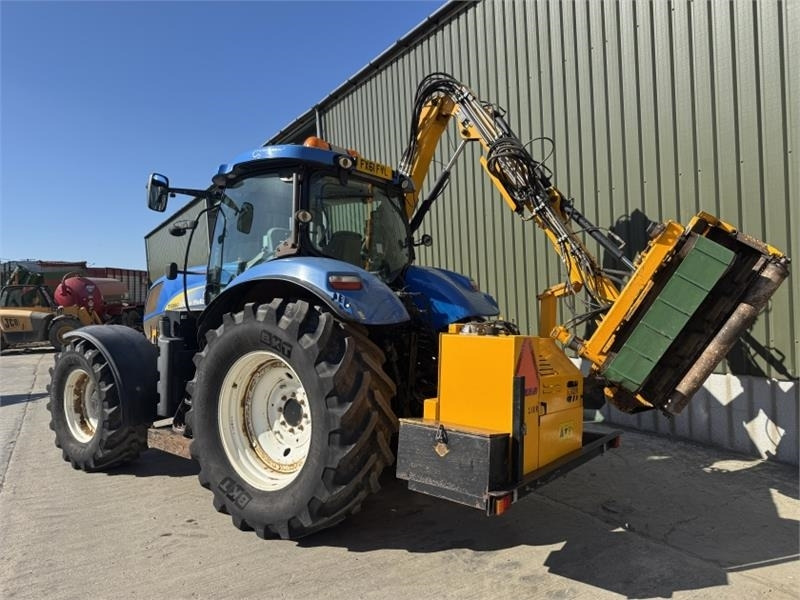 New Holland New Holland T6080 c/w Herder Cavalier Mid Mount He - Dàn băm cỏ cần cẩu: hình 2 New Holland New Holland T6080 c/w Herder Cavalier Mid Mount He - Dàn băm cỏ cần cẩu: hình 2