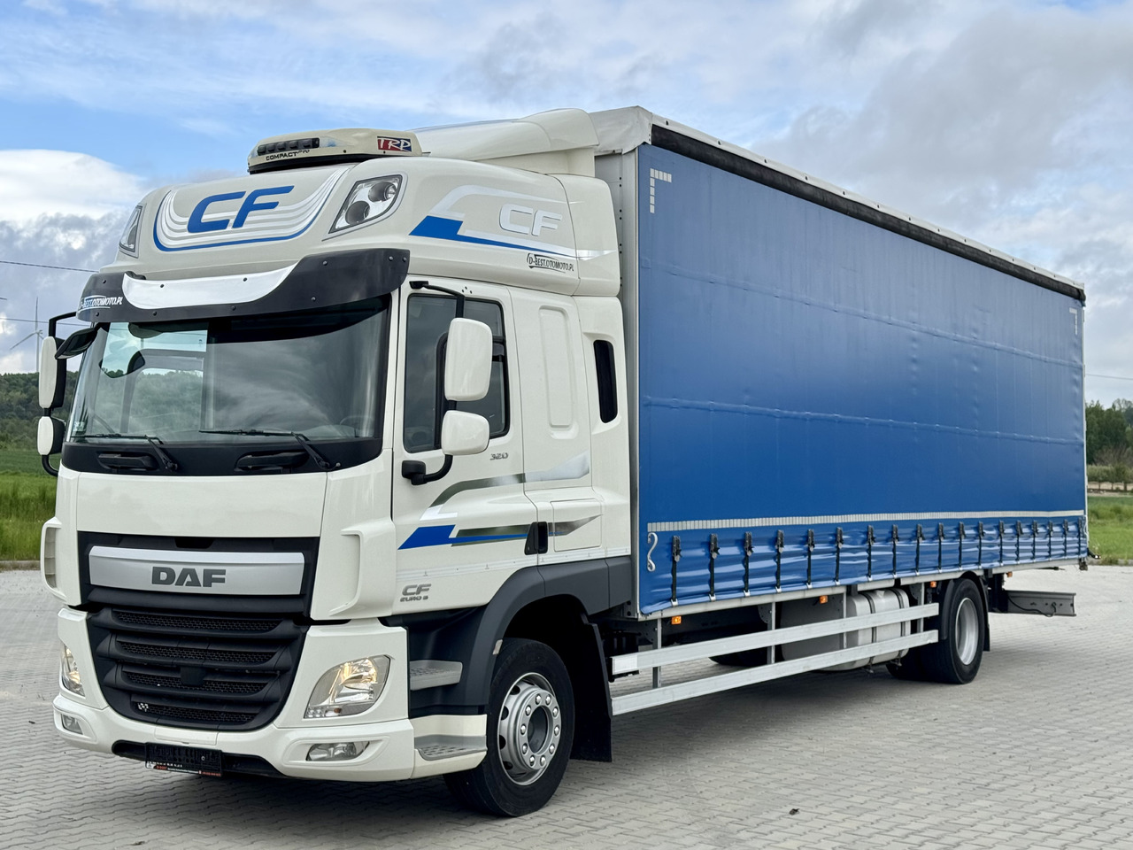 DAF CF 320 / FIRANKA / 24 EUROPALETY / SYPIALKA / AUTOMAT / KLIMA POSTOJOWA / 2017 ROK - Xe tải thùng mui bạt: hình 2 DAF CF 320 / FIRANKA / 24 EUROPALETY / SYPIALKA / AUTOMAT / KLIMA POSTOJOWA / 2017 ROK - Xe tải thùng mui bạt: hình 2