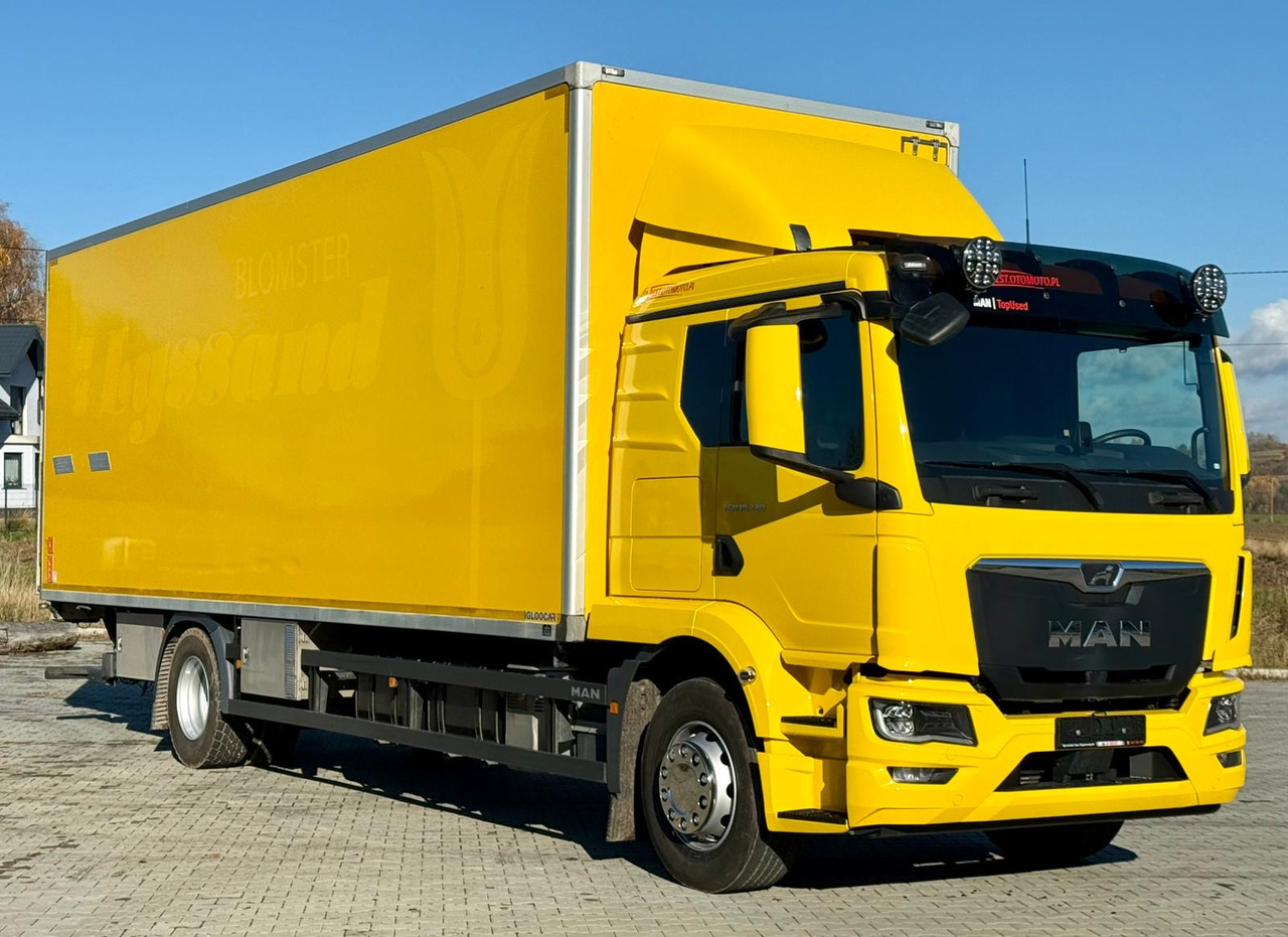 MAN 18.320 / IZOTERMA / GRZANA / WINDA / 20 EUROPALET / AUTOMAT / 170 TYŚ KM / 2021 R / SYPIALKA / CAŁY NA PODUSZKACH / SPROWADZONY / JAK NOWY - Xe tải đẳng nhiệt: hình 1 MAN 18.320 / IZOTERMA / GRZANA / WINDA / 20 EUROPALET / AUTOMAT / 170 TYŚ KM / 2021 R / SYPIALKA / CAŁY NA PODUSZKACH / SPROWADZONY / JAK NOWY - Xe tải đẳng nhiệt: hình 1