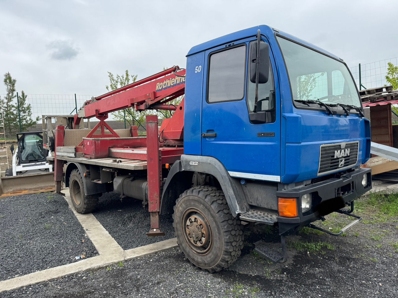 MAN 8-163 / 4X4 / PODNOŚNIK KOSZOWY / NISKI PRZEBIEG - Xe cẩu tự hành: hình 1 MAN 8-163 / 4X4 / PODNOŚNIK KOSZOWY / NISKI PRZEBIEG - Xe cẩu tự hành: hình 1