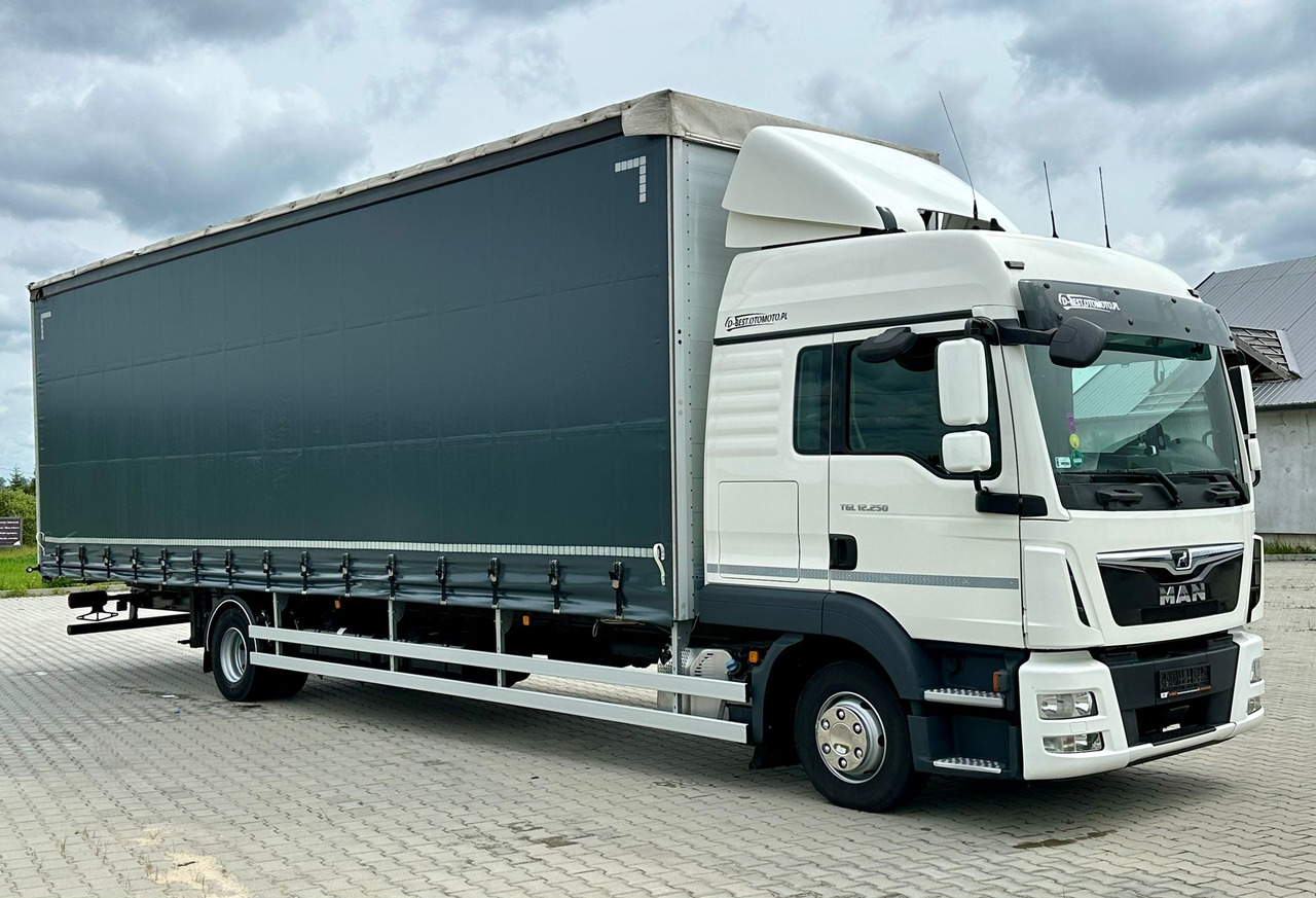 MAN TGL 12.250 / FIRANKA / 23 EUROPALETY / 9.5 M DŁUGOŚCI / NISKI PRZEBIEG / SYPIALKA / 2020 ROK - Xe tải thùng mui bạt: hình 1 MAN TGL 12.250 / FIRANKA / 23 EUROPALETY / 9.5 M DŁUGOŚCI / NISKI PRZEBIEG / SYPIALKA / 2020 ROK - Xe tải thùng mui bạt: hình 1