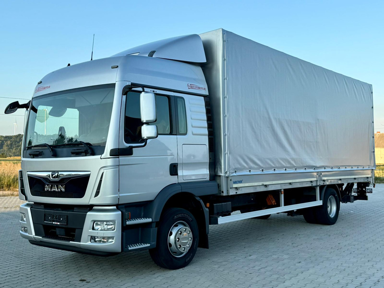 MAN TGM 12.250 / TGL / BURTO - FIRANKA / WINDA / 18 PALET / AUTOMAT - Xe tải thùng mui bạt: hình 2 MAN TGM 12.250 / TGL / BURTO - FIRANKA / WINDA / 18 PALET / AUTOMAT - Xe tải thùng mui bạt: hình 2