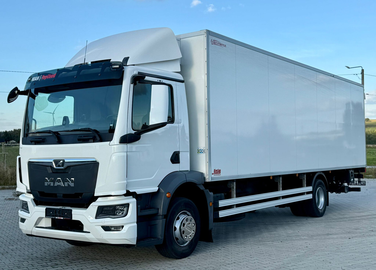 MAN TGM 15.290 / CHŁODNIA / WINDA / 8.3 M DŁUGOŚCI / 20 EUROPALET / THERMO KING / +30/-30 / AUTOMAT / 2021 ROK / SERWISOWANY - Xe tải đông lạnh: hình 2 MAN TGM 15.290 / CHŁODNIA / WINDA / 8.3 M DŁUGOŚCI / 20 EUROPALET / THERMO KING / +30/-30 / AUTOMAT / 2021 ROK / SERWISOWANY - Xe tải đông lạnh: hình 2