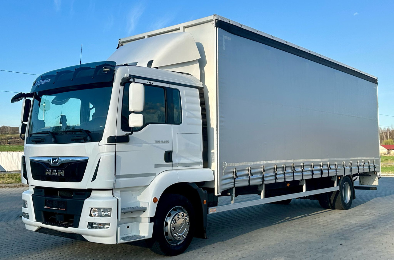 MAN TGM 18.290 / FIRANKA / WINDA / 22 EUROPALETY / AUTOMAT / SYPIALKA / 9 059 KG ŁADOWNOŚCI / NISKI PRZEBIEG / ZSUWANY DACH / EURO 6 - Xe tải thùng mui bạt: hình 2 MAN TGM 18.290 / FIRANKA / WINDA / 22 EUROPALETY / AUTOMAT / SYPIALKA / 9 059 KG ŁADOWNOŚCI / NISKI PRZEBIEG / ZSUWANY DACH / EURO 6 - Xe tải thùng mui bạt: hình 2