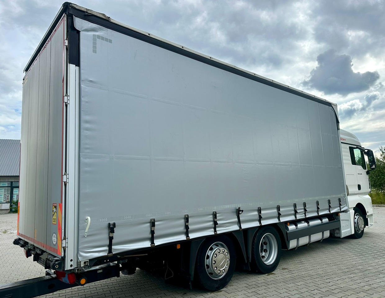 MAN TGX 26.460 / ZESTAW PRZEJAZDOWY / 38 PALET / AUTOMAT / SYPIALKA / PRZYCZEPA WIELTON / 2019 ROK / NISKI PRZEBIEG - Xe tải thùng mui bạt: hình 5 MAN TGX 26.460 / ZESTAW PRZEJAZDOWY / 38 PALET / AUTOMAT / SYPIALKA / PRZYCZEPA WIELTON / 2019 ROK / NISKI PRZEBIEG - Xe tải thùng mui bạt: hình 5