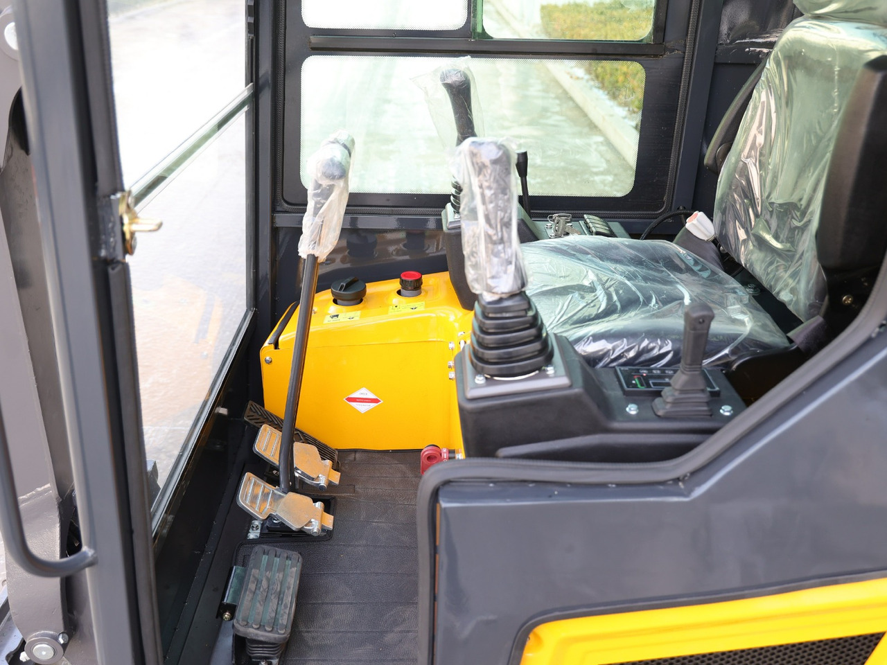 Máy xúc mini mới KUBOTA Diesel Mini excavator 2 Ton -  Müller Machinery MB 20 - KSH: hình 6